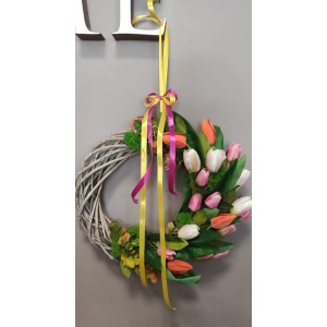 Wianek z tulipanami 45 cm